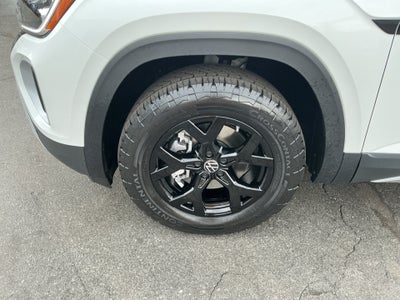 2026 Volkswagen Atlas Peak Edition