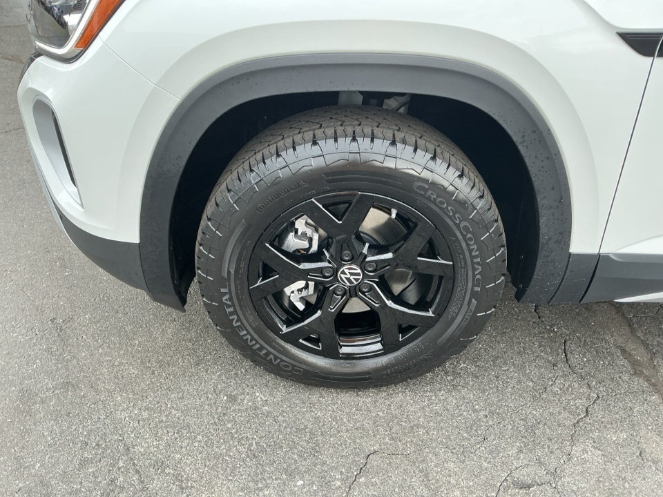 2026 Volkswagen Atlas Peak Edition