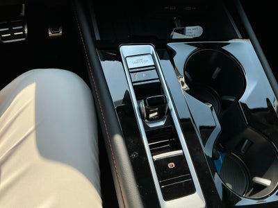 2026 Volkswagen Atlas Peak Edition