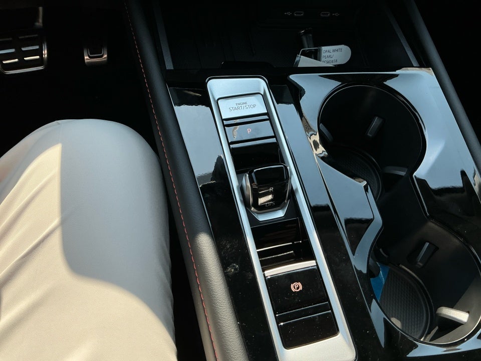 2026 Volkswagen Atlas Peak Edition