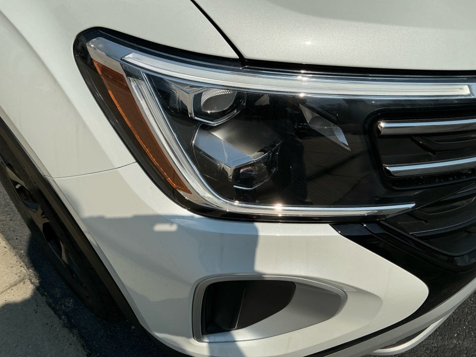 2026 Volkswagen Atlas Peak Edition