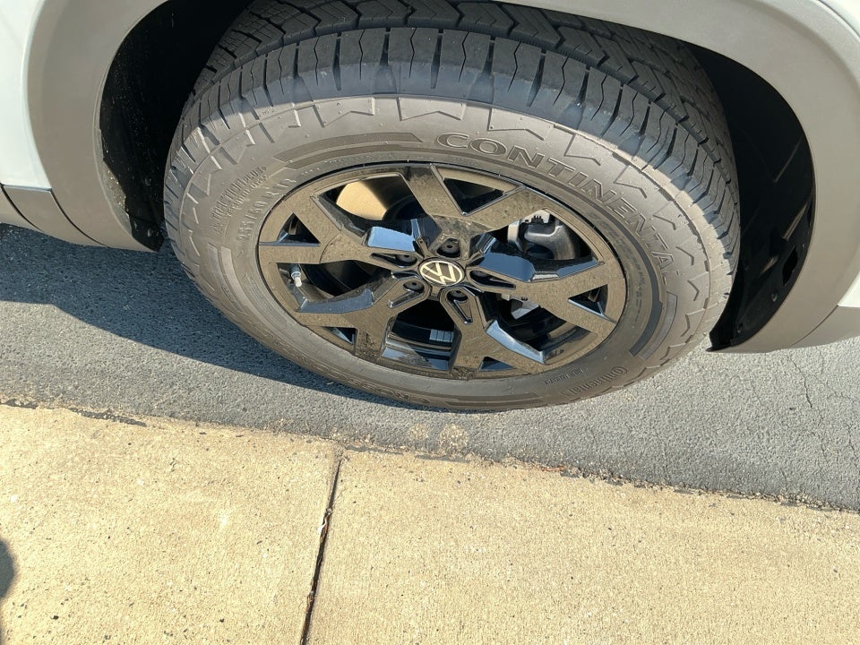 2026 Volkswagen Atlas Peak Edition