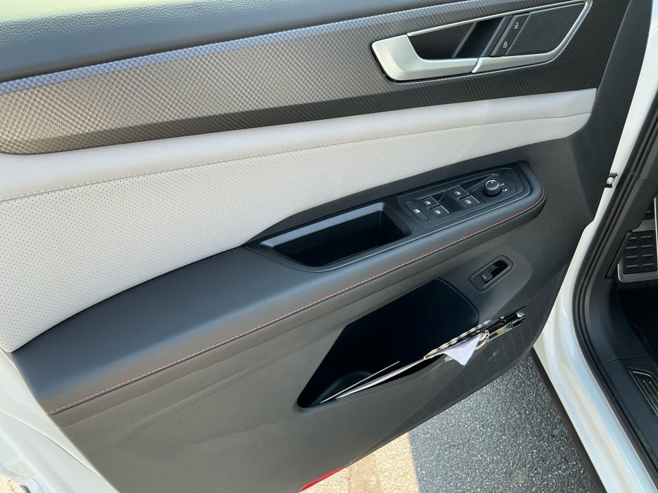 2026 Volkswagen Atlas Peak Edition