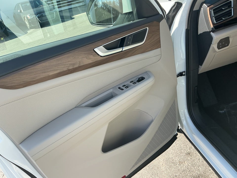 2026 Volkswagen Atlas SE