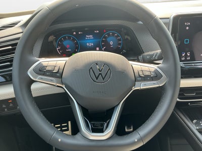 2026 Volkswagen Atlas Cross Sport SEL Premium R-Line