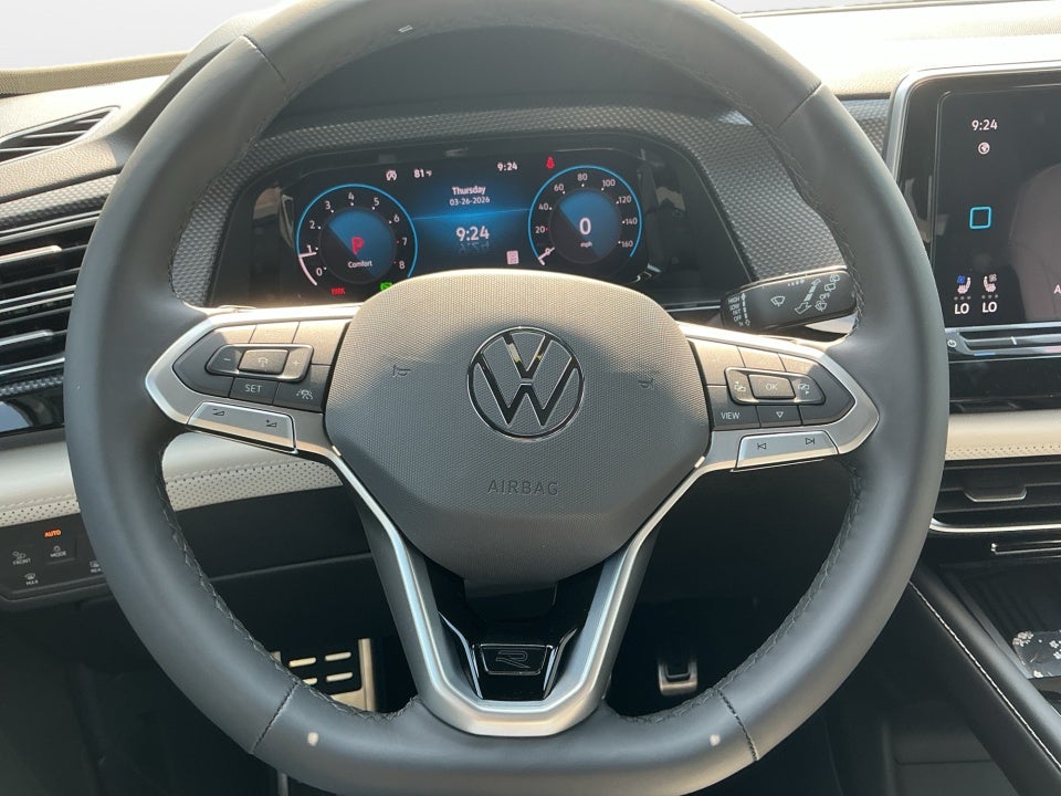 2026 Volkswagen Atlas Cross Sport SEL Premium R-Line