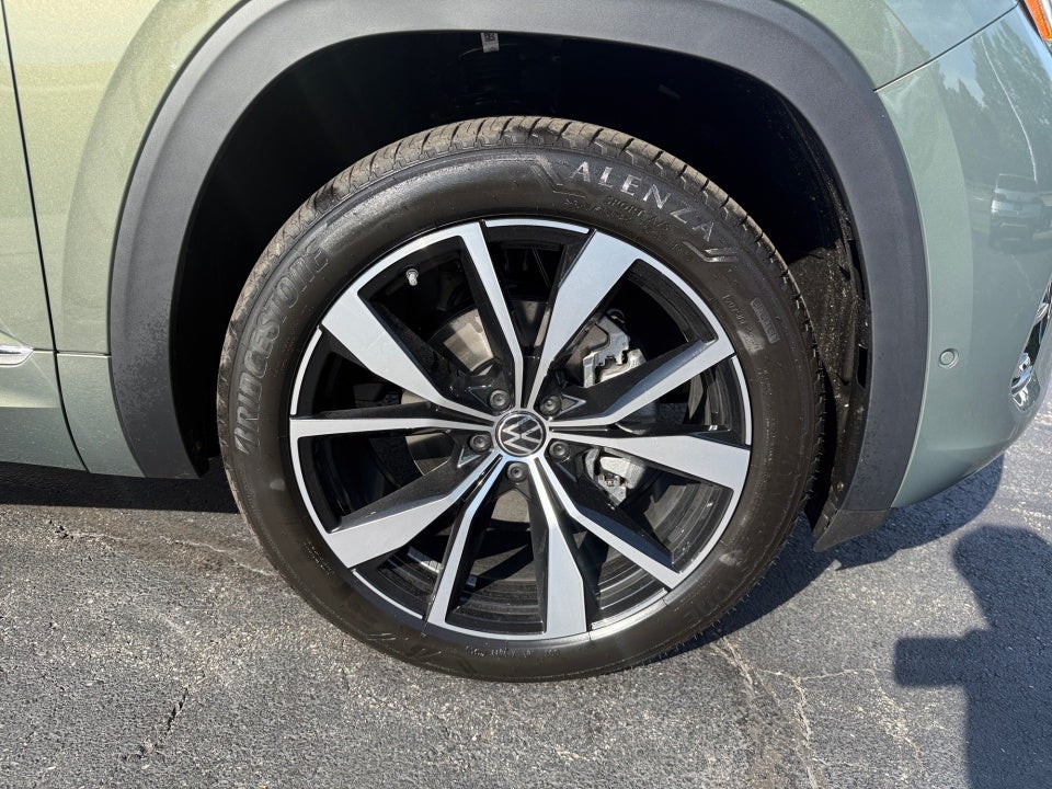 2026 Volkswagen Atlas SEL Premium R-Line