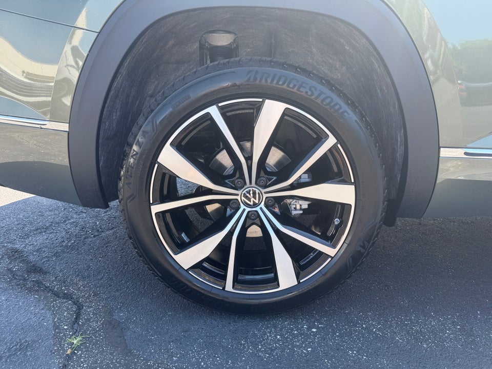 2026 Volkswagen Atlas SEL Premium R-Line