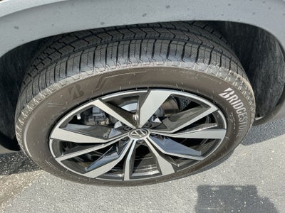 2026 Volkswagen Atlas SEL Premium R-Line