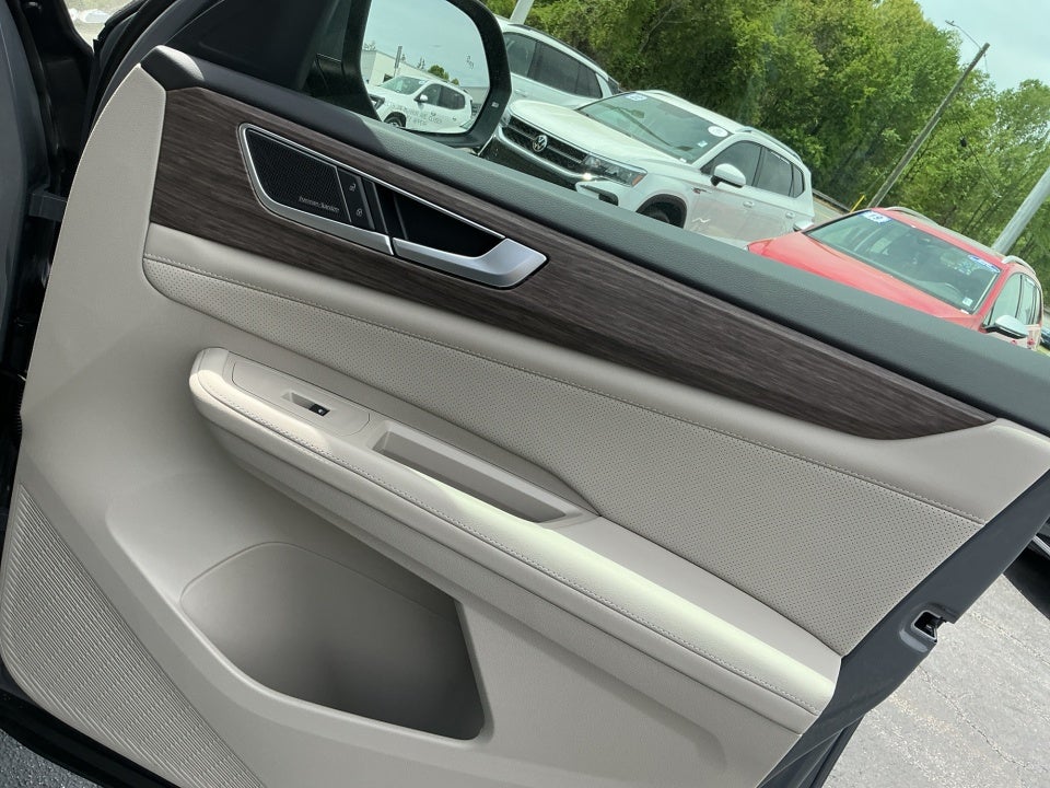 2026 Volkswagen Atlas SEL Premium R-Line