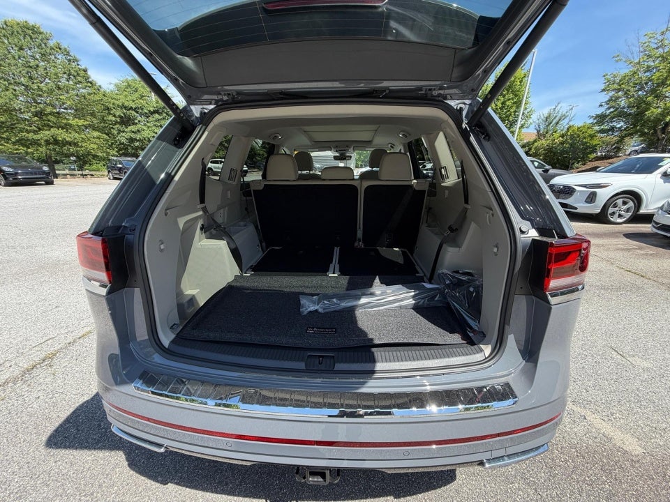 2026 Volkswagen Atlas 2.0T SEL Premium R-Line