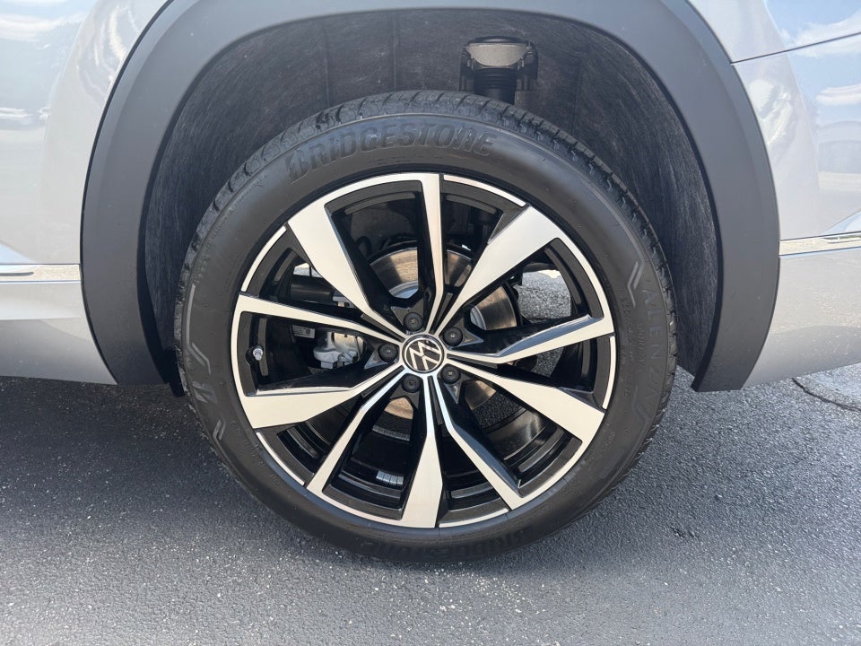 2026 Volkswagen Atlas SEL Premium R-Line