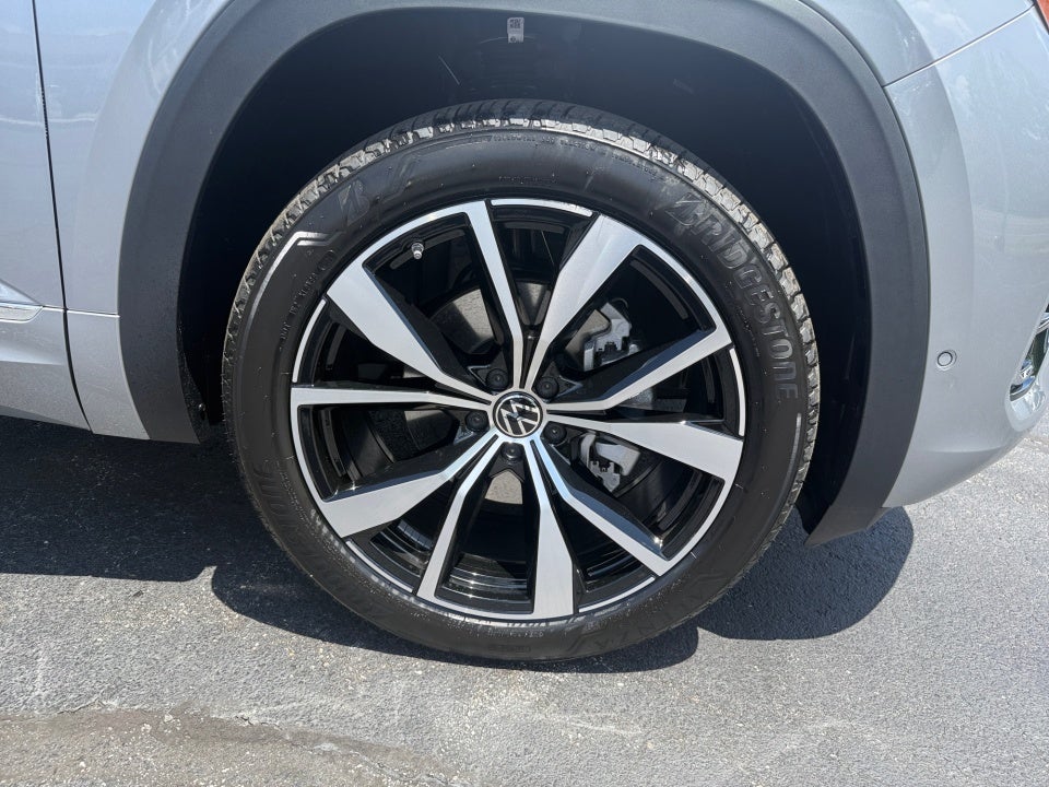 2026 Volkswagen Atlas SEL Premium R-Line