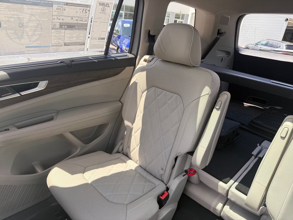 2026 Volkswagen Atlas SEL Premium R-Line