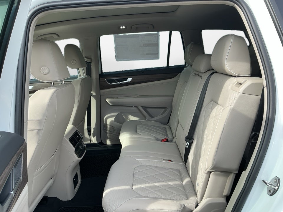 2026 Volkswagen Atlas SEL Premium R-Line