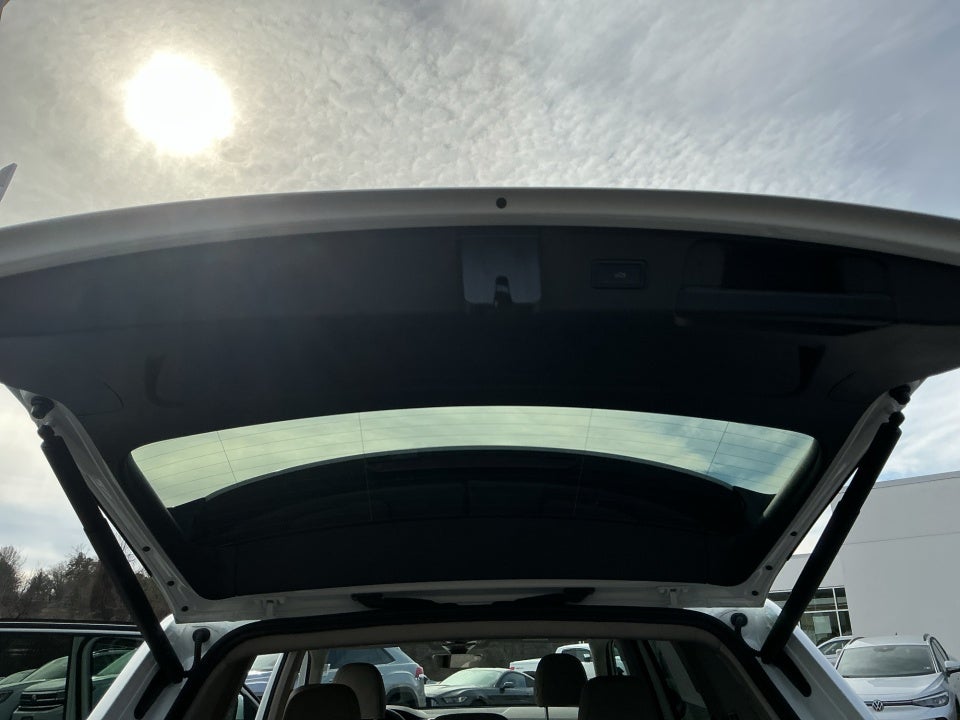 2026 Volkswagen Atlas SEL Premium R-Line