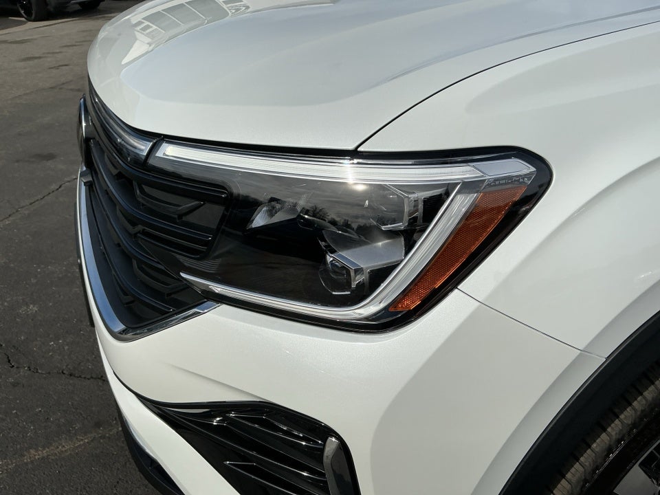 2026 Volkswagen Atlas SEL Premium R-Line