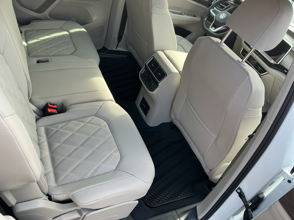 2026 Volkswagen Atlas SEL Premium R-Line