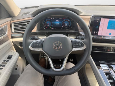 2026 Volkswagen Atlas SEL Premium R-Line