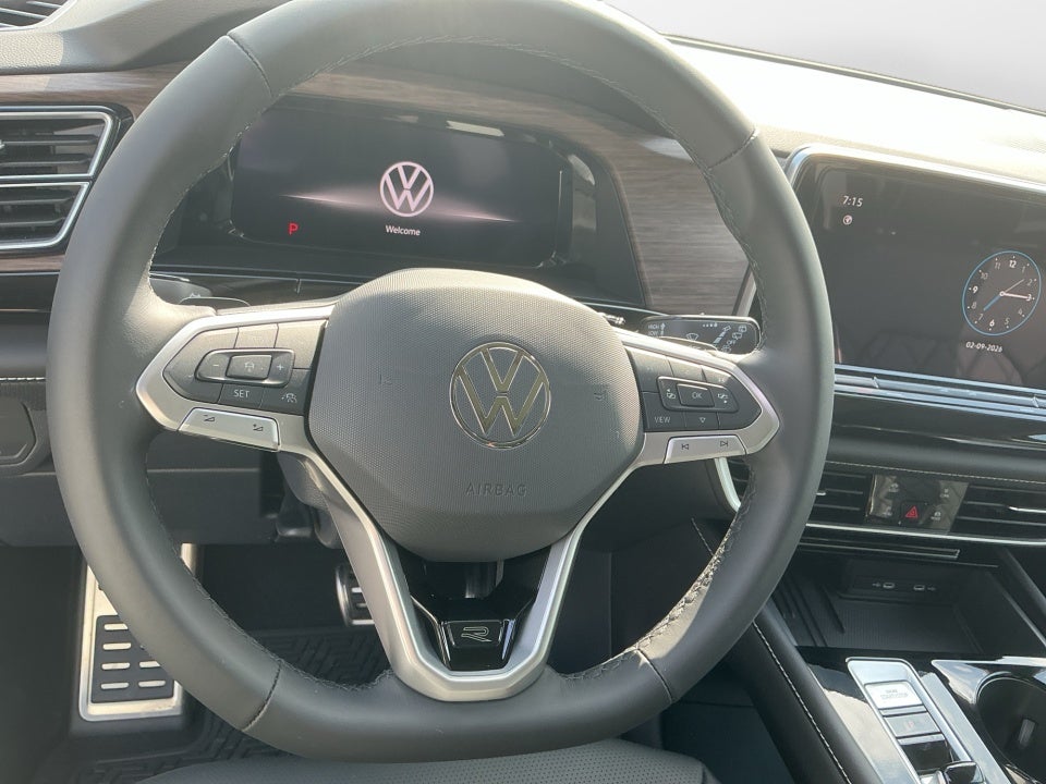 2026 Volkswagen Atlas SEL Premium R-Line