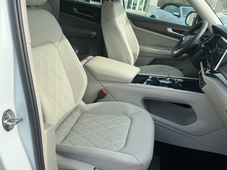 2026 Volkswagen Atlas SEL Premium R-Line