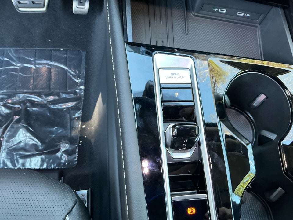 2026 Volkswagen Atlas SEL Premium R-Line