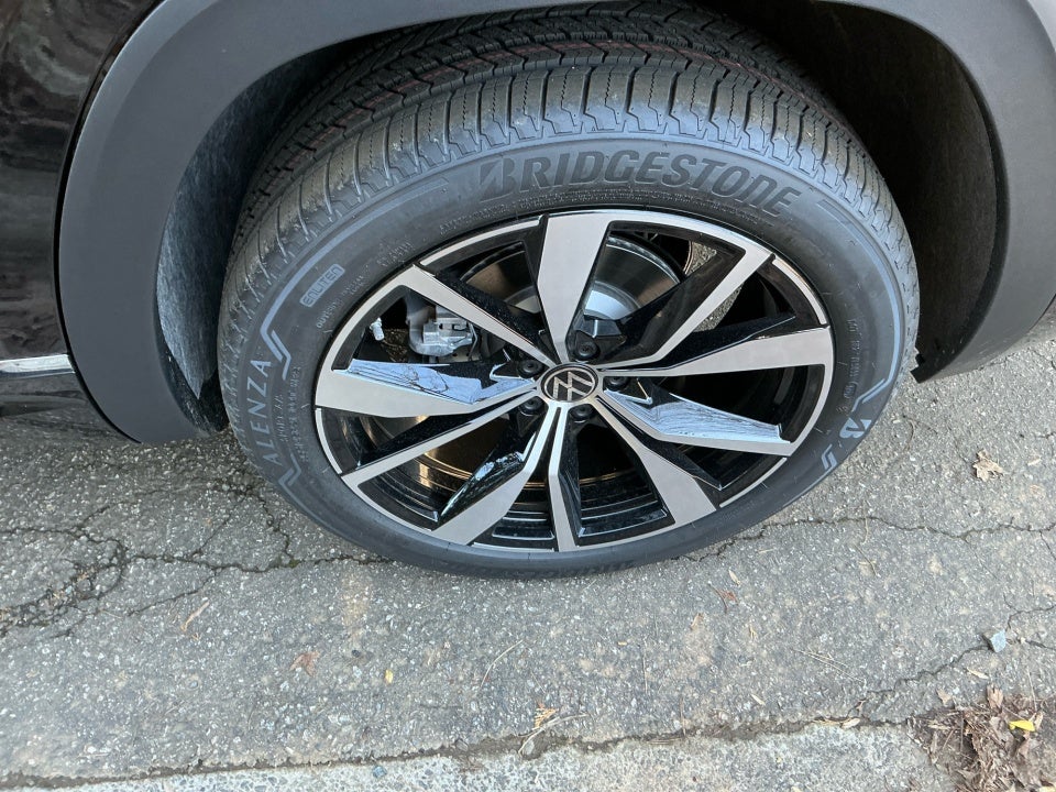 2026 Volkswagen Atlas SEL Premium R-Line