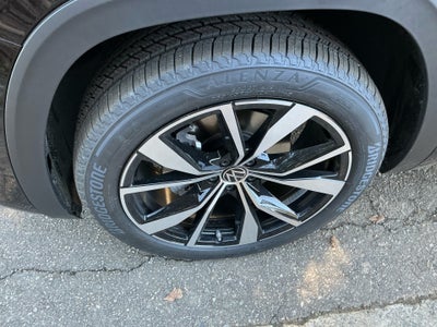 2026 Volkswagen Atlas SEL Premium R-Line