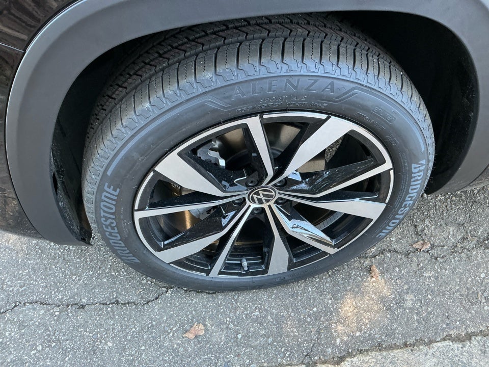 2026 Volkswagen Atlas SEL Premium R-Line