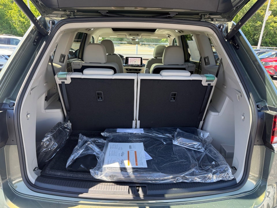 2026 Volkswagen Atlas SEL Premium R-Line