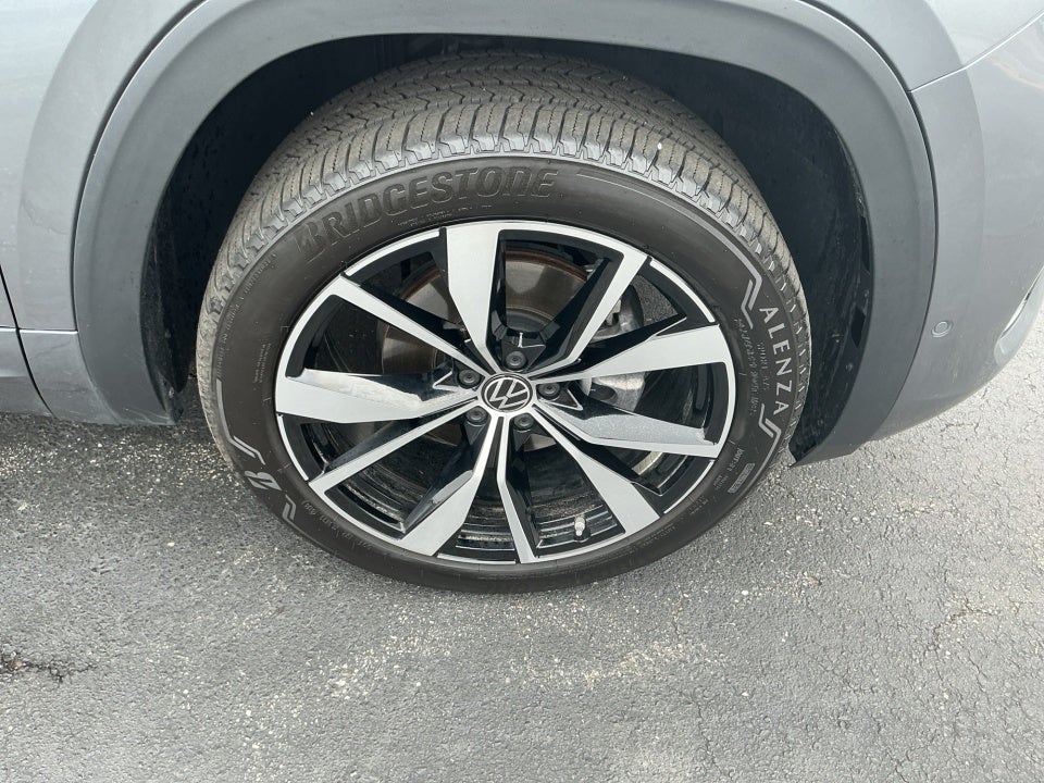 2025 Volkswagen Atlas 2.0T SEL Premium R-Line