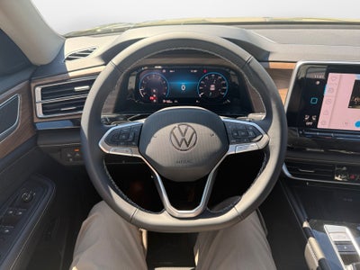 2026 Volkswagen Atlas SE with Technology