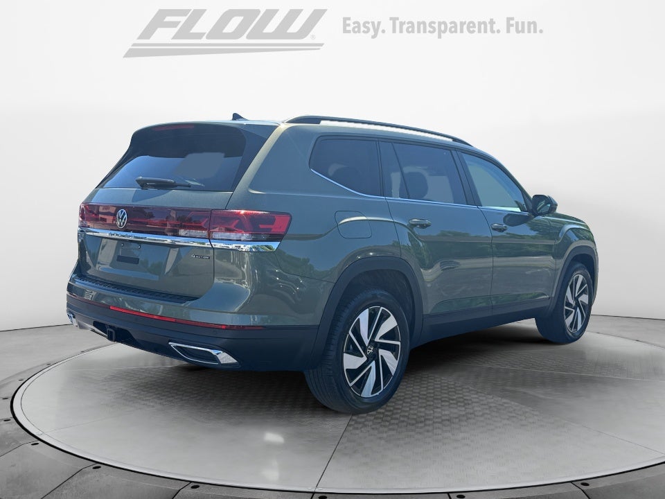 2026 Volkswagen Atlas SE with Technology