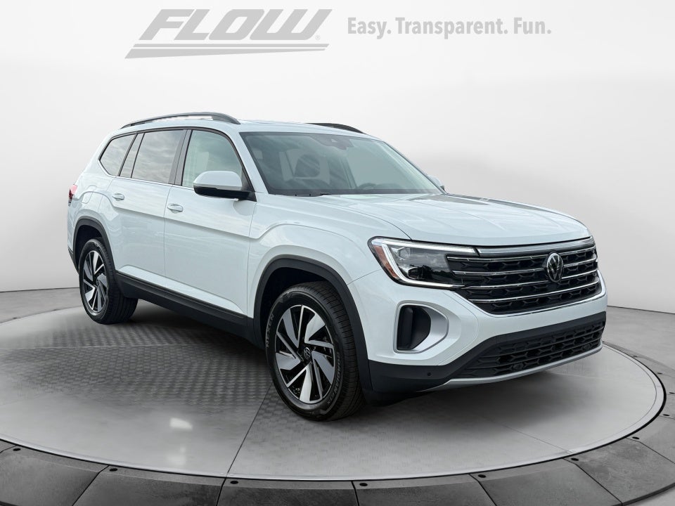 2026 Volkswagen Atlas SE with Technology