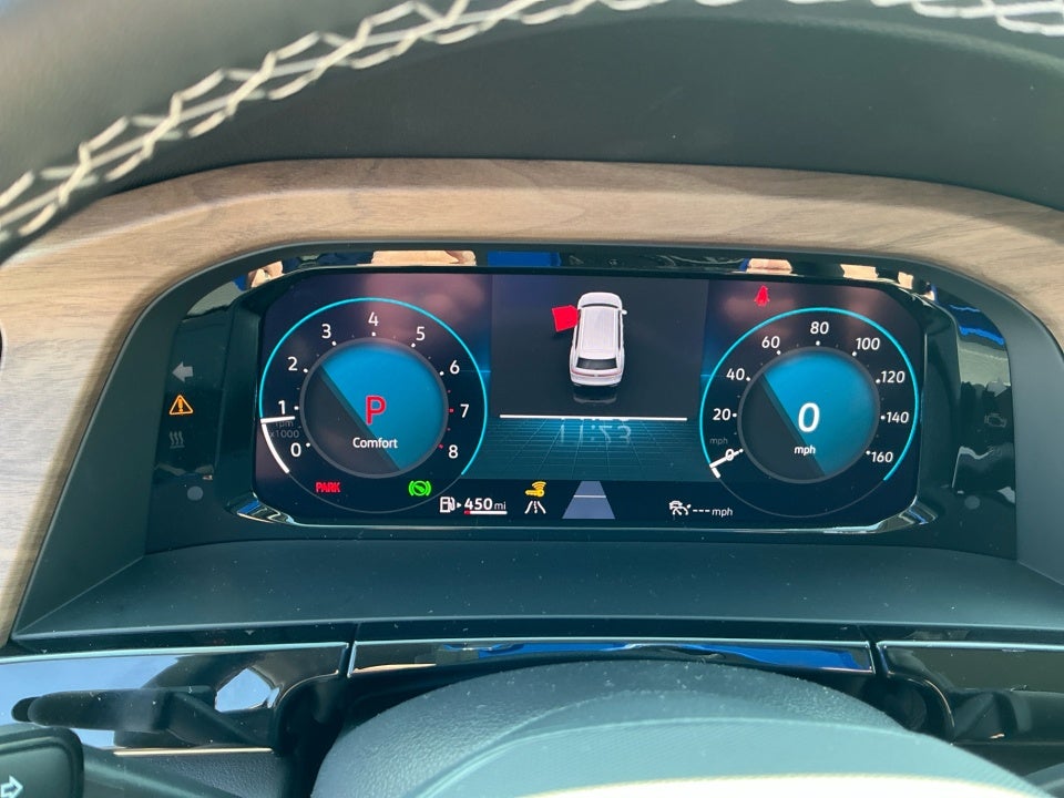 2026 Volkswagen Atlas SE with Technology