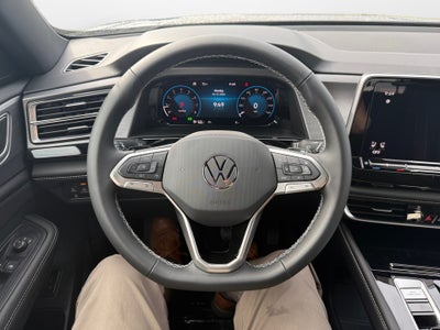 2026 Volkswagen Atlas Cross Sport SE with Technology