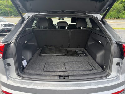 2026 Volkswagen Atlas Cross Sport SE with Technology