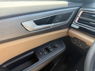 2026 Volkswagen Atlas Cross Sport SE with Technology