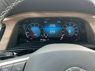 2026 Volkswagen Atlas SE with Technology