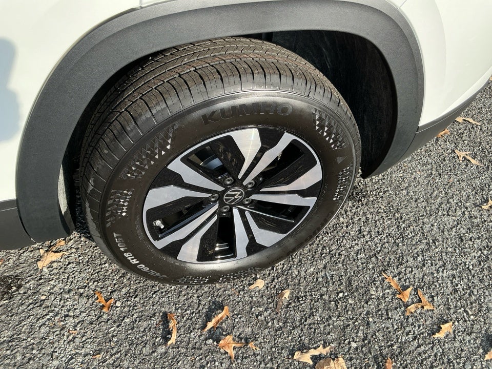 2026 Volkswagen Atlas Cross Sport 2.0T SE