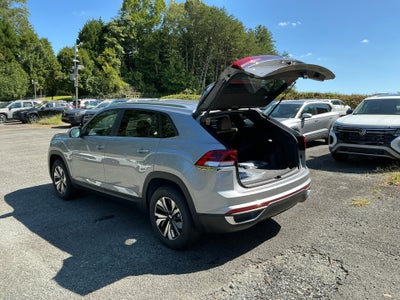 2026 Volkswagen Atlas Cross Sport 2.0T SE