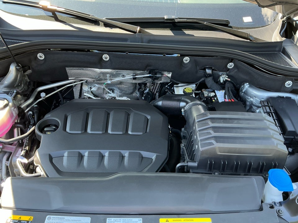 2026 Volkswagen Atlas Cross Sport 2.0T SE