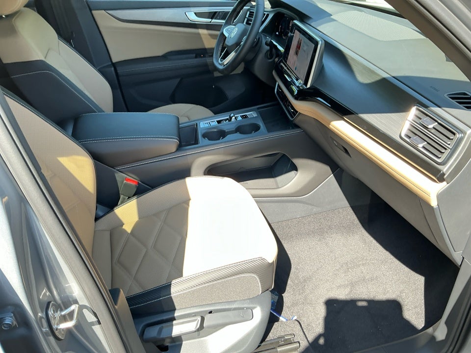 2026 Volkswagen Atlas Cross Sport 2.0T SE