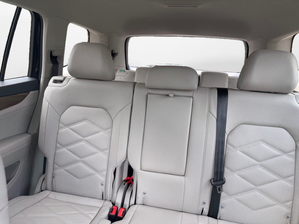 2026 Volkswagen Atlas SE