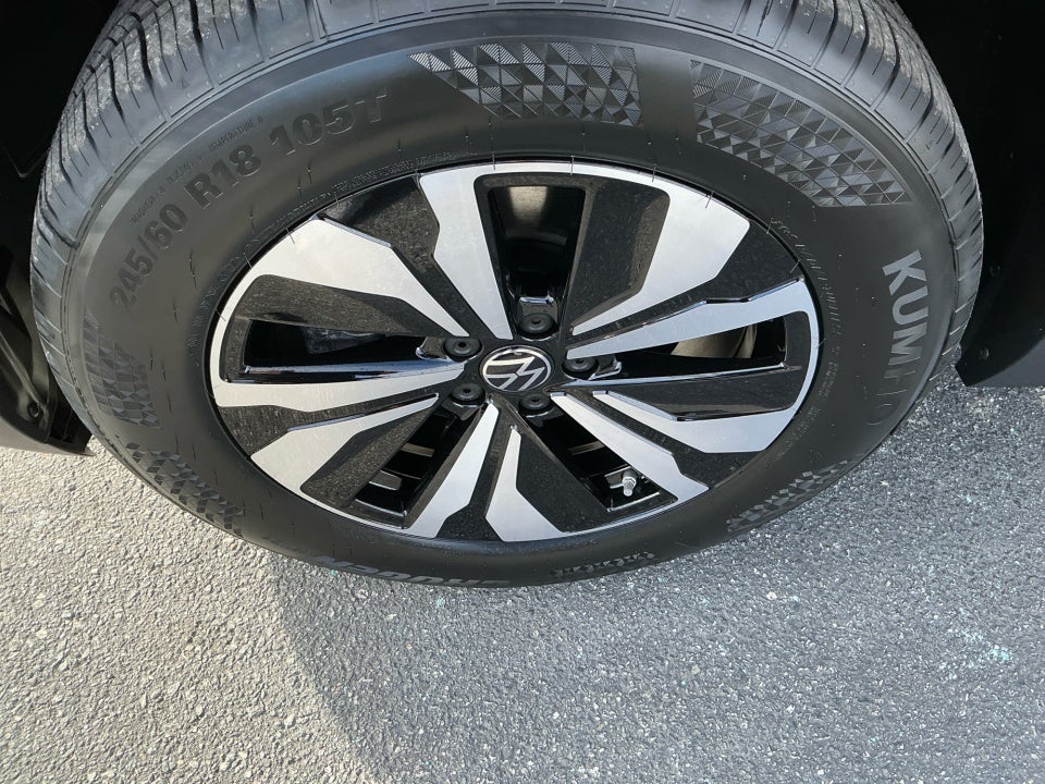 2026 Volkswagen Atlas SE