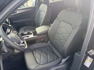 2026 Volkswagen Atlas Cross Sport SE with Technology