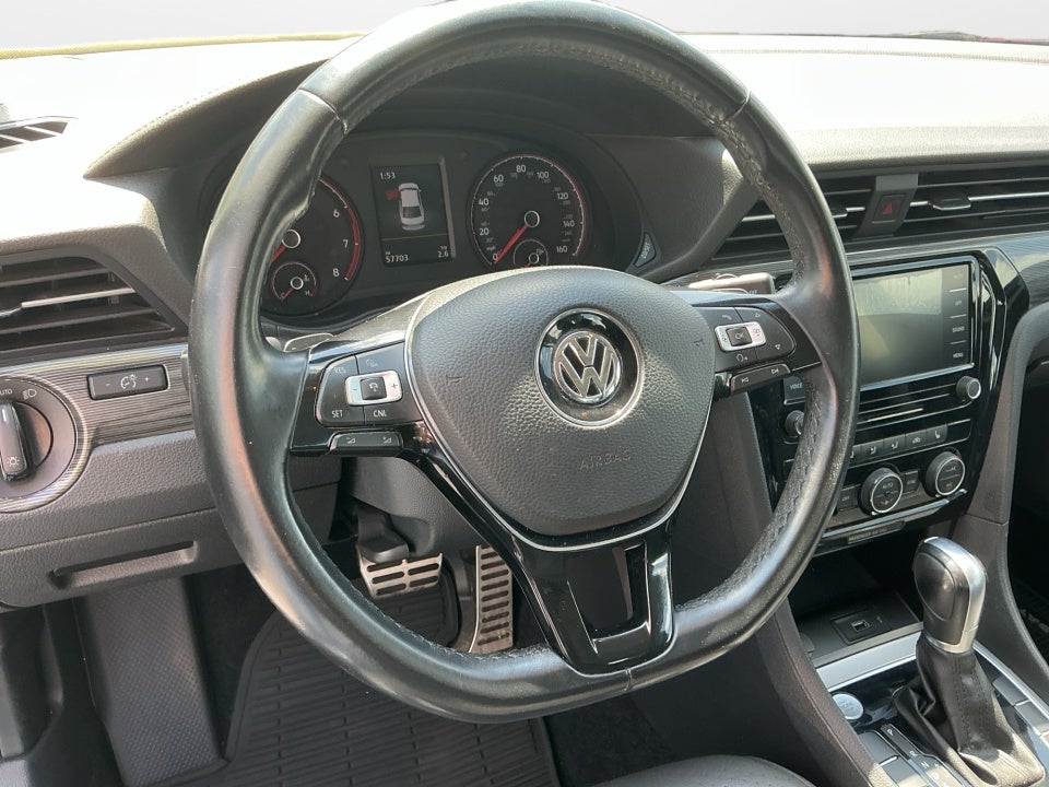 2020 Volkswagen Passat 2.0T R-Line