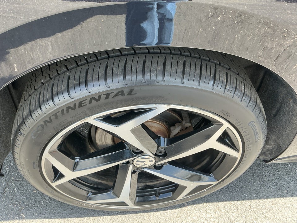 2020 Volkswagen Passat 2.0T R-Line