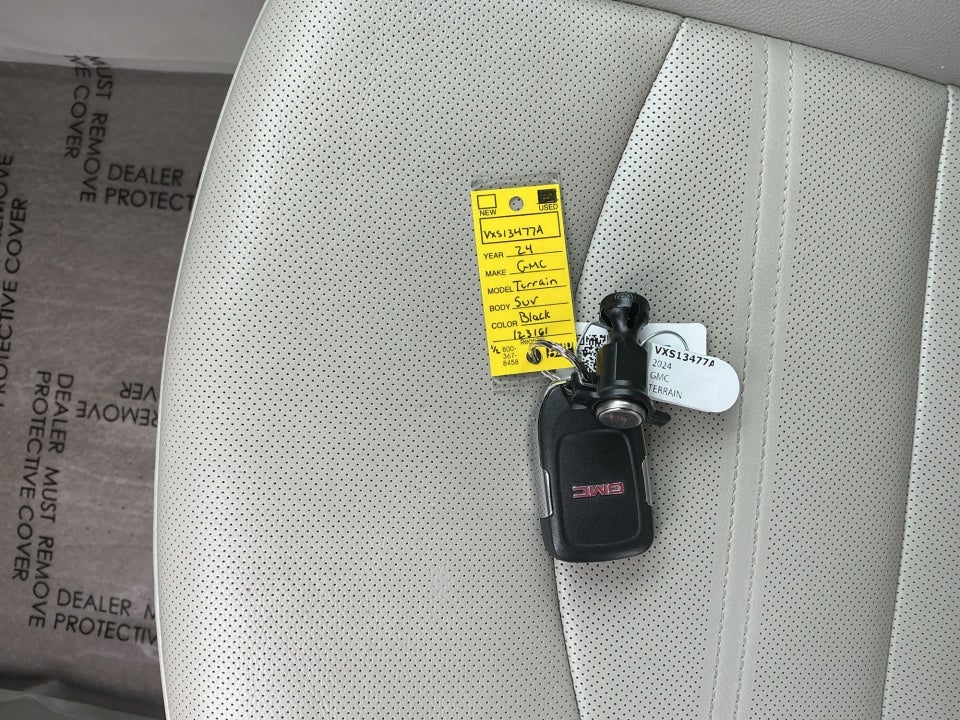 2024 GMC Terrain AWD Denali