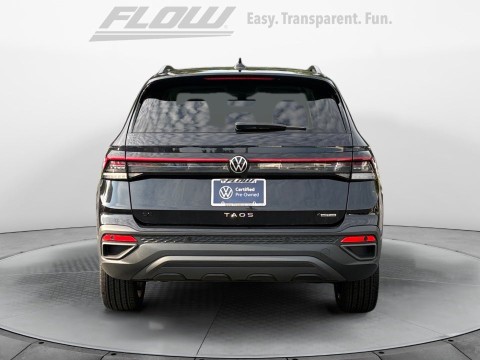 2026 Volkswagen Taos SE Black